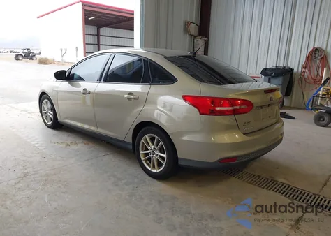 2016 Ford Focus Se z USA, uszkodzony, nr VIN 1FADP3F21GL203761